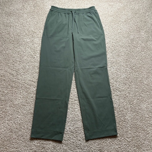 Lululemon Straight-Leg Mid-Rise Pant Luxtreme *Regular - Picture 2 of 6